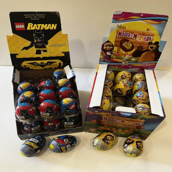 Αυγά σοκολατένια Μπάτμαν και ήρωες του δάσους 24τμχ